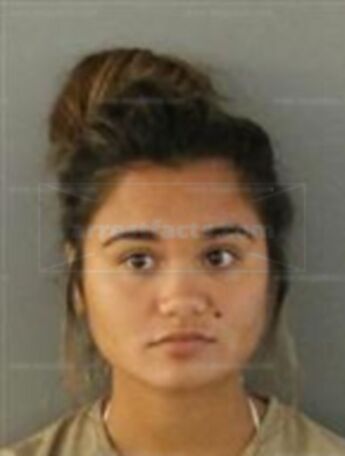 Arianna Mae Adoptante