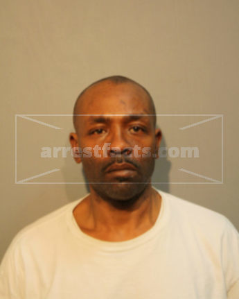 Derrick L Travis