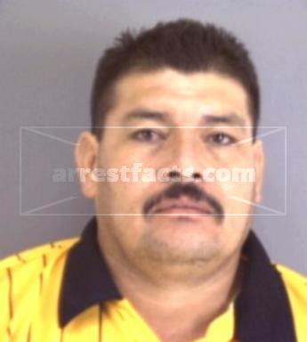 J Refugio Ambriz