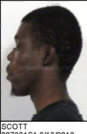 Sergio Dandre Scott