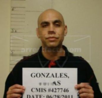 Jonas Gonzales
