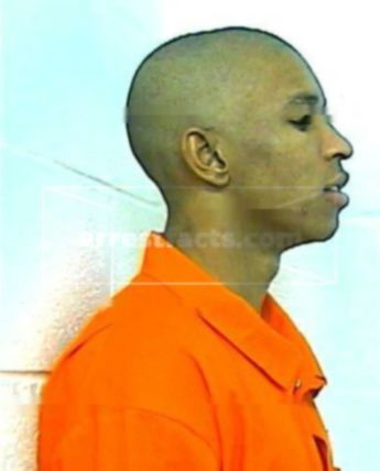 Mario D Williams