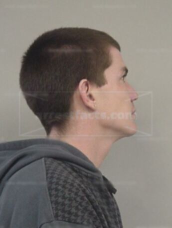 Justin J Betz