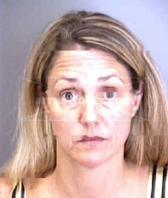 Dana H Giles