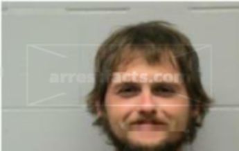 Travis L Slaback