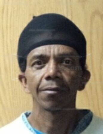Donnie L Smith