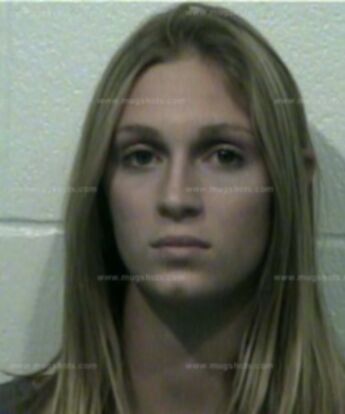Linda Annette Nesbit