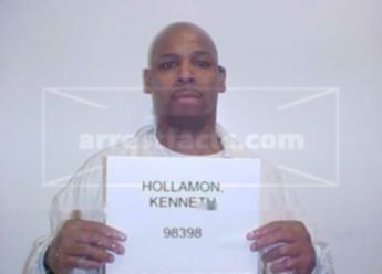 Kenneth R Hollamon