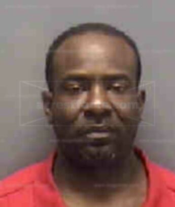 Vincent Waylon Davis