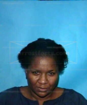 Nicole T Souffrant