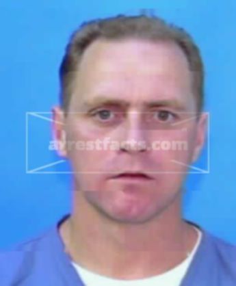 Larry L Jones Jr