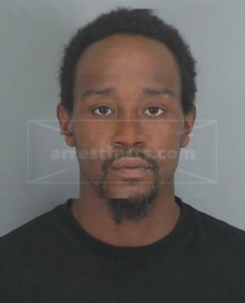 Travis Devon Hunter