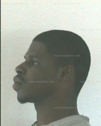 Marquis R Smith