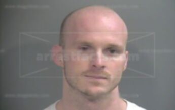 Daniel Davis