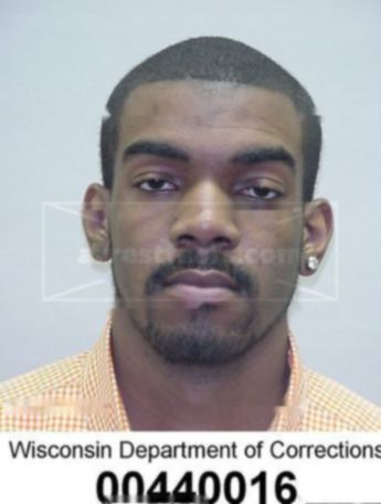 Antwon L Bond