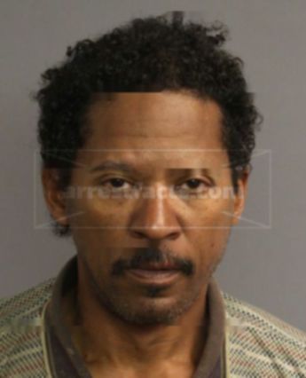 Esteban C Barrett
