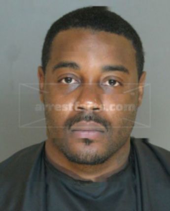 Gary R Dargan
