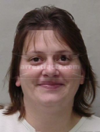 Nicole R Carter