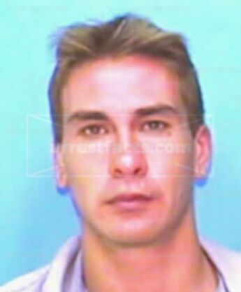 Eric W Porzio