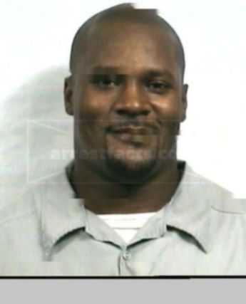 Aric D Knox