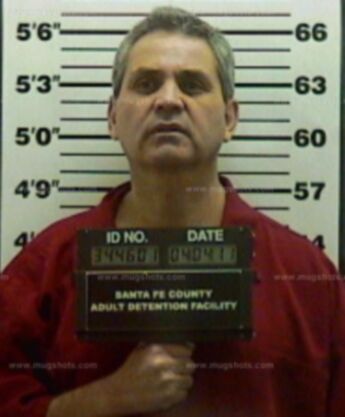 Robert E Montoya
