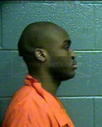 Daniel T Davis