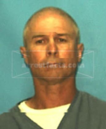 David L Horton