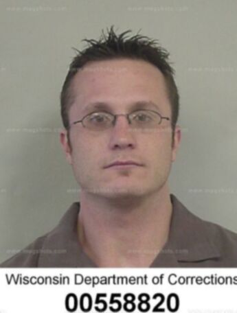 Matthew L Dustin