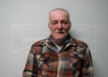Lester S Wells