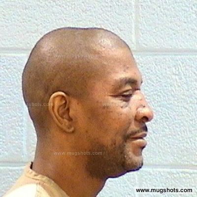 Leonard Thomas