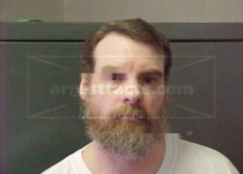 Darren L Davis