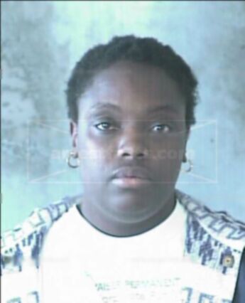 Chanel Dix
