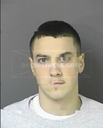 Dustin D Rhodig