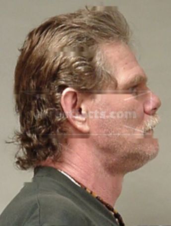 Robert J Szewczyk