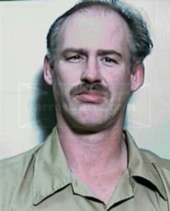 Robert L Bergenstock