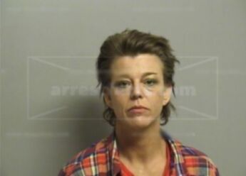 Michelle M Hooper