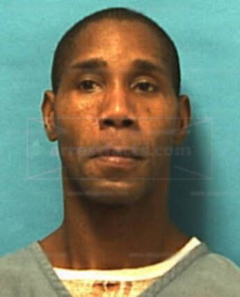 Larry Lorenzo Young