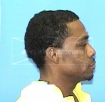 Derrick D Hunt