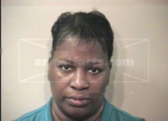 Terri L Cromartie