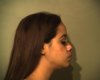 Amanda Lee Navarro Azulay
