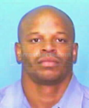Larry J Wilson