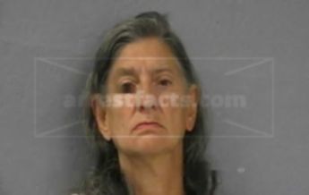 Linda Faye Lee