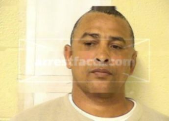 Luis Bustamante