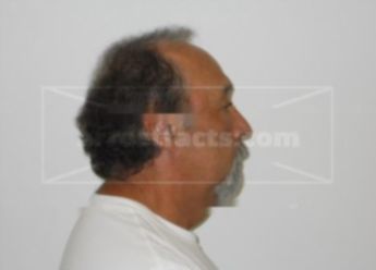 Sixto T Villegas