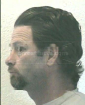 Travis P Ryan
