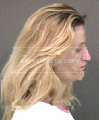 Bonnie L Michael