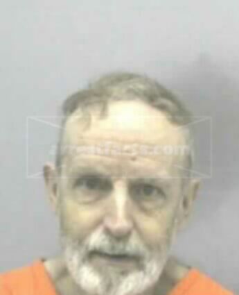 Robert E Carpenter