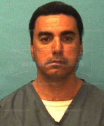 Christopher P Calderon