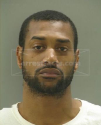 Darius L Williams