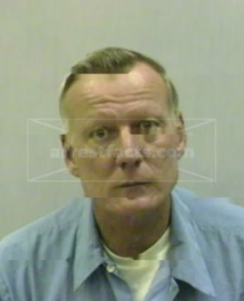 Dwane J Holzmeister